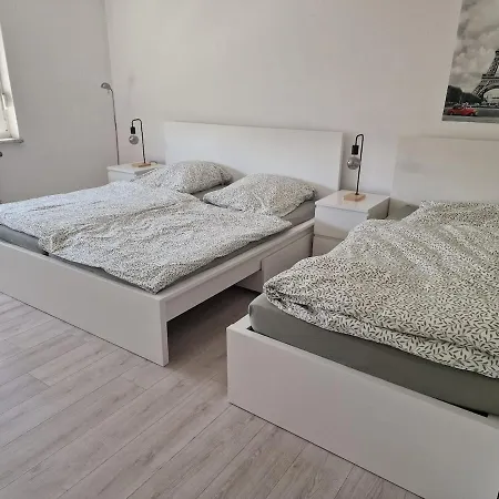 Gemuetliche In *