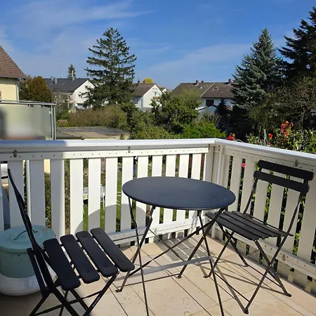 Moderne Mit Balkon In 아파트 카를스루에